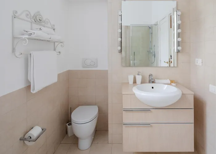 Appartement Elegant With Patio At Piazza Navona *