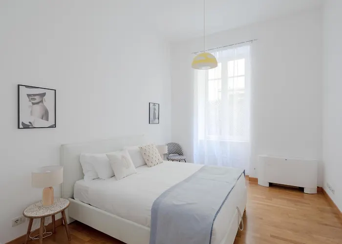 Appartement Elegant With Patio At Piazza Navona Rome